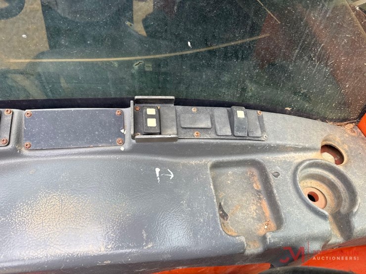 2018-jlg-g5-18a-image-15