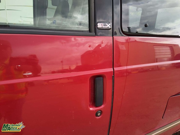 1998-gmc-safari-image-34