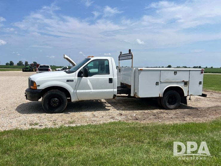 2000-ford-f350-image-17