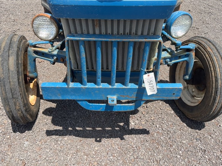 ford-2910-image-2