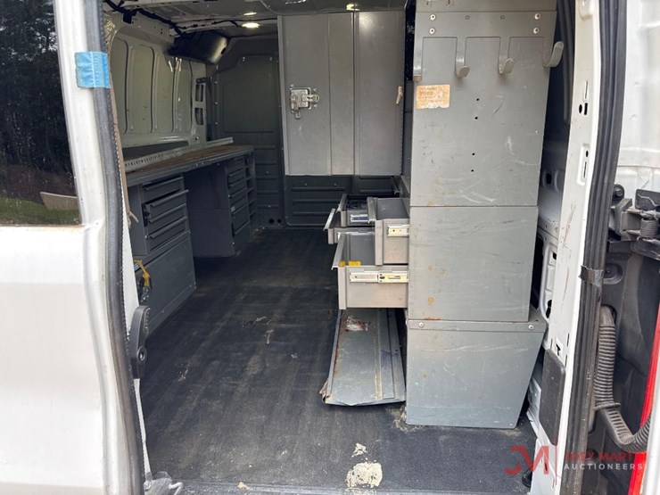 2018-ford-transit-image-8