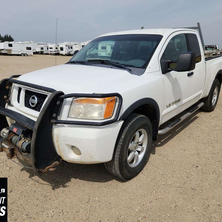 2008 NISSAN TITAN