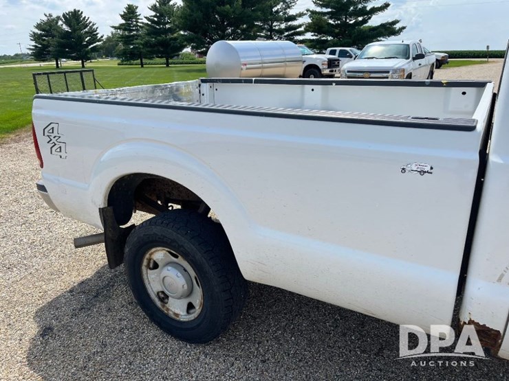 2005-ford-f250-xl-image-31
