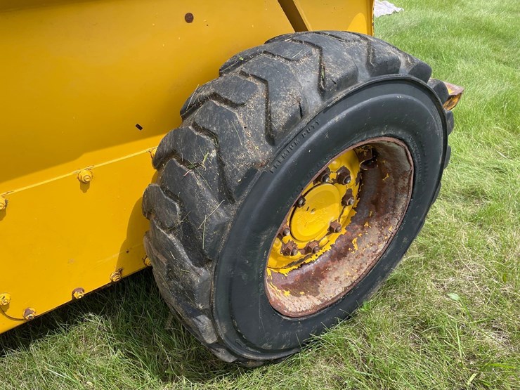 2006-john-deere-317-image-11