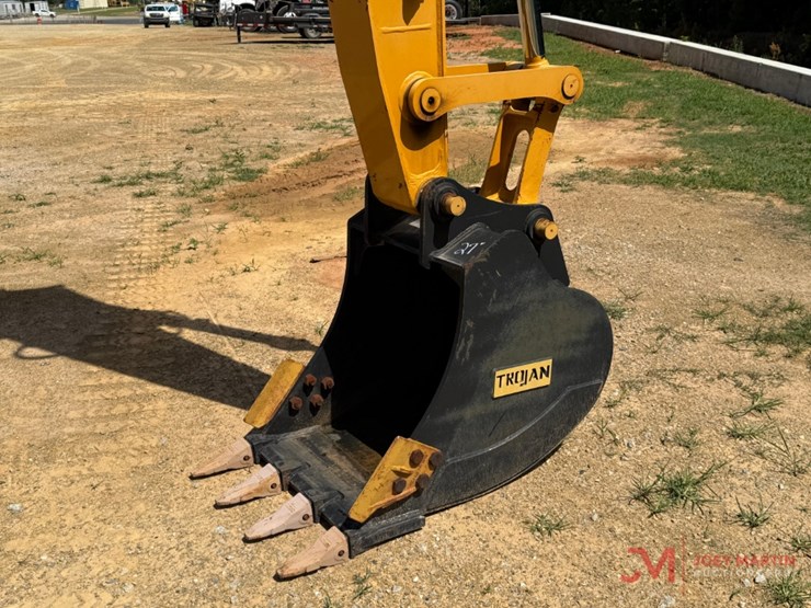 2020-kato-hd514mr-image-10