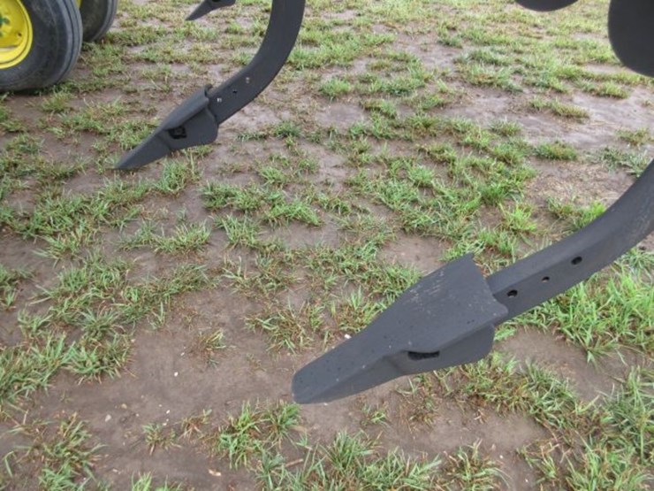john-deere-2700-image-11
