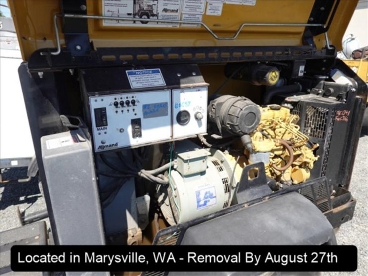 2015-caterpillar-c11-image-11