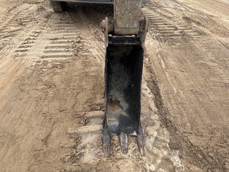 2015-caterpillar-305e2-cr-image-23