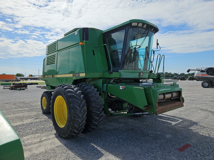 1996-john-deere-9600-image-29