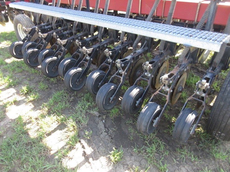 best-30'-grain-drill-image-2