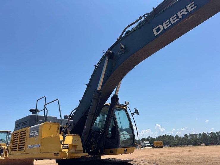 2013-deere-470g-lc-image-27