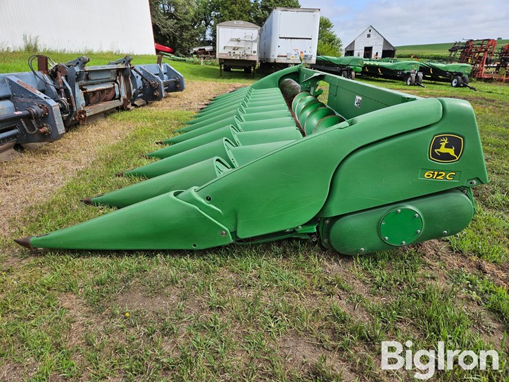 2010-john-deere-612cx-corn-head-image-8