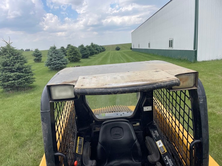 2006-john-deere-317-image-28
