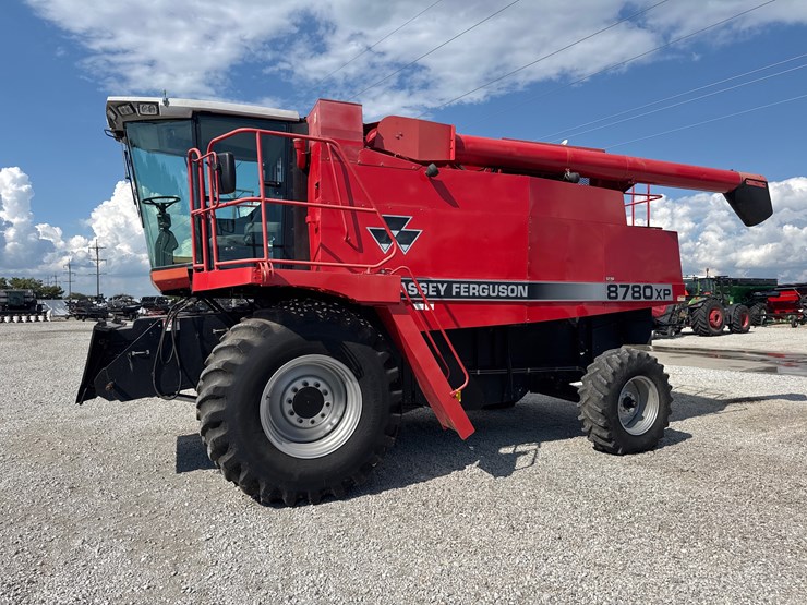 massey-ferguson-8780xp-image-1