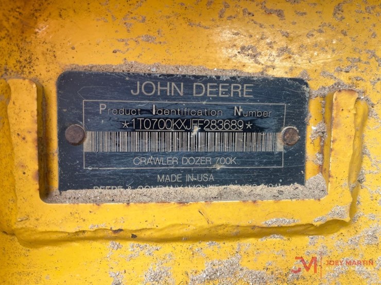 2015-deere-700k-lgp-image-34