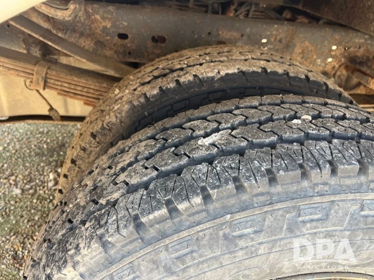 2000-ford-f350-image-39