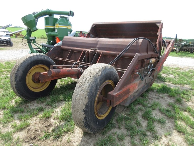 soil-mover-scraper-image-3