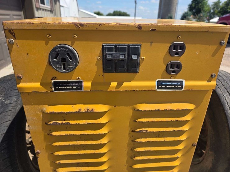 katolight-pto-generator-model:-35lr1,-540-pto,-35-kw,-120/240v,-1800-rpm,-on-cart-with-15”-tires-on-image-6
