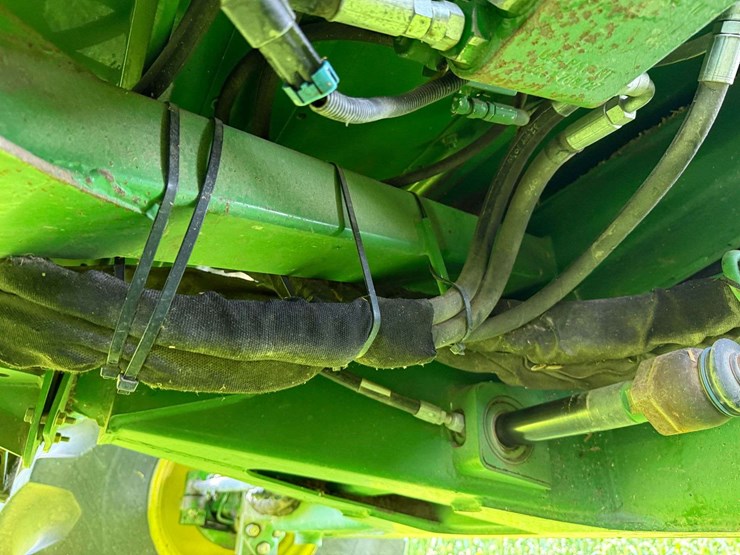 2007-john-deere-9770-sts-image-35