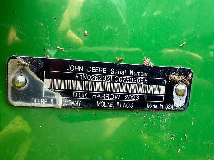2013-john-deere-2623-image-45