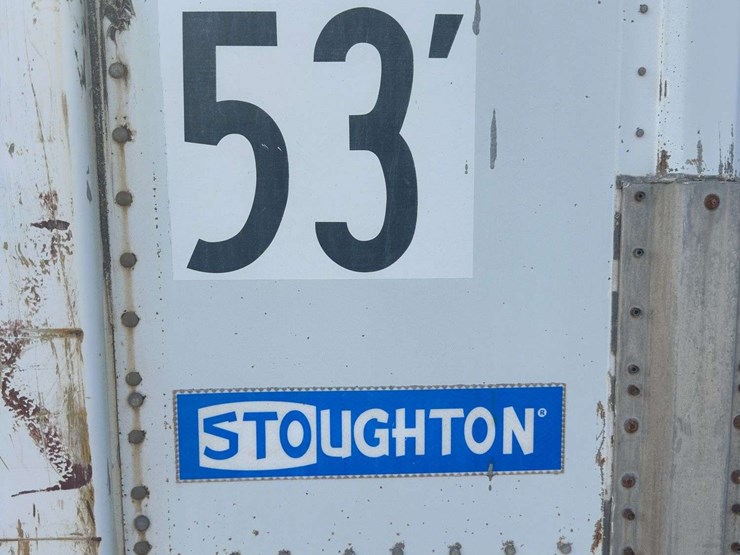 max-atlas-tridem-container-chassis-with-53’-stoughton-container-image-11
