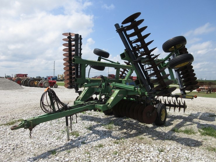 john-deere-637-image-7