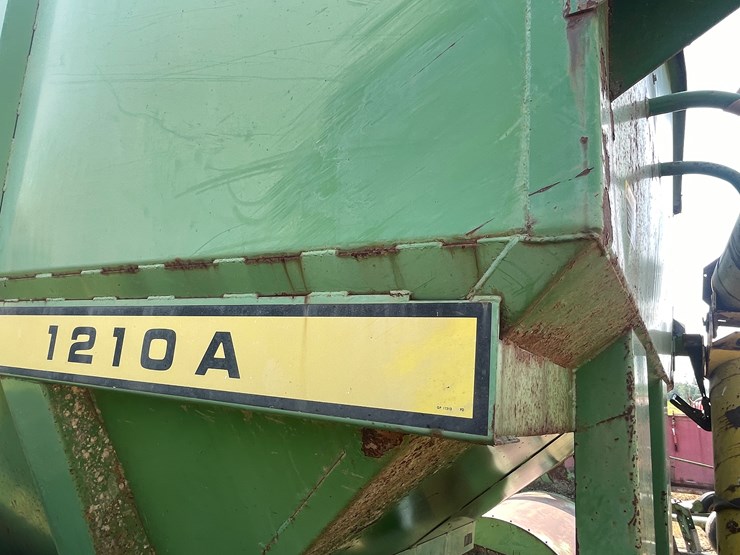 john-deere-1210a-image-34