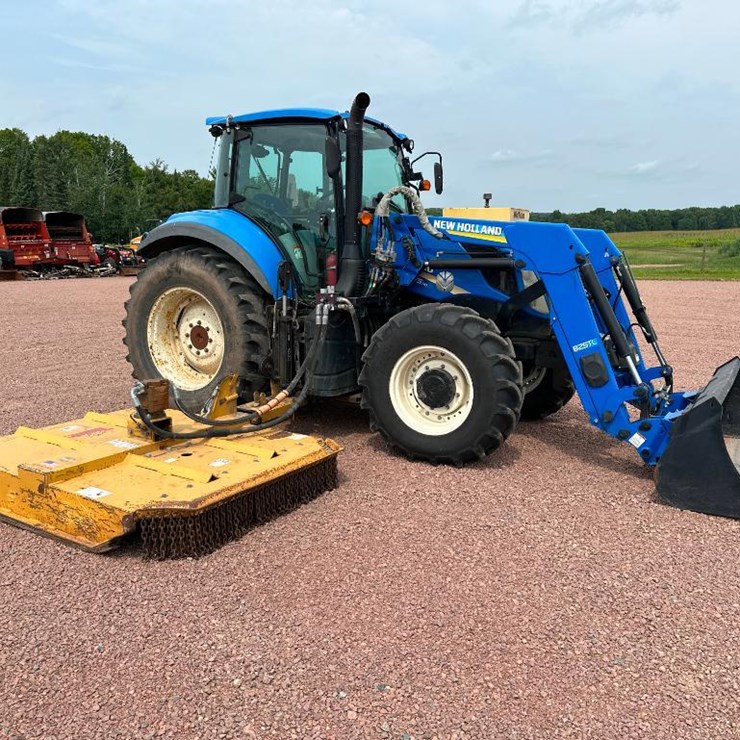 2017 NEW HOLLAND T5.110