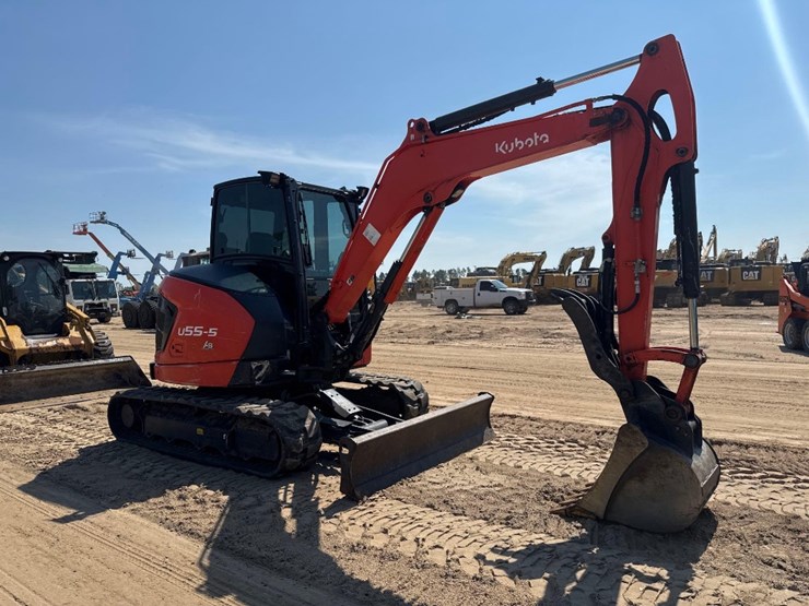 kubota-u55-5-image-4