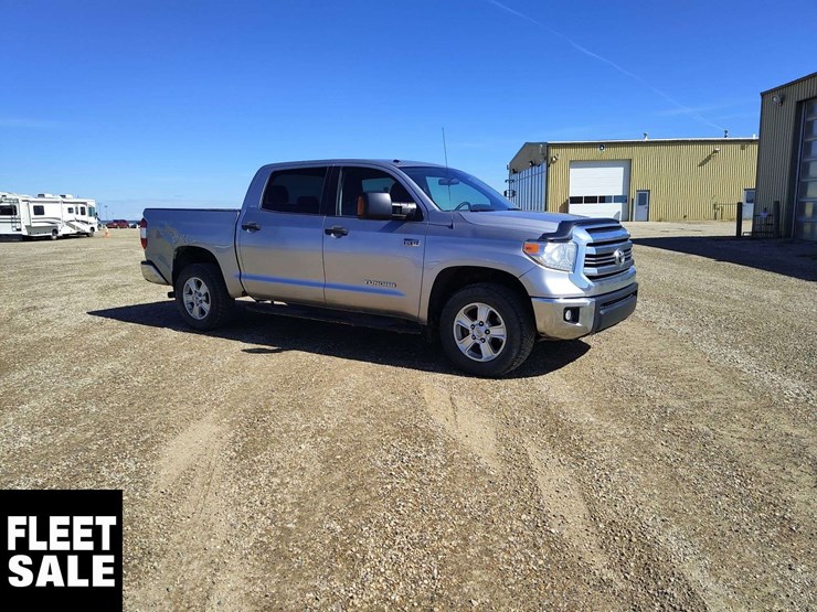 2017-toyota-tundra-image-4