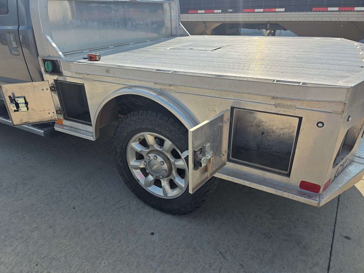 2011-ford-f350-image-36