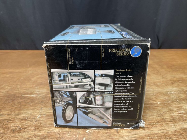 1/16-ford-9n-precision-nib-ertl-image-10