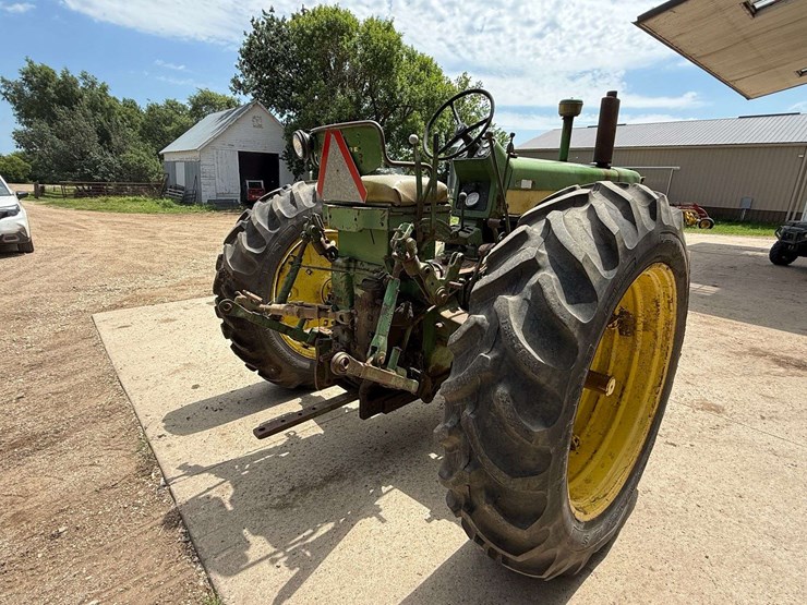 1959-john-deere-730-image-8