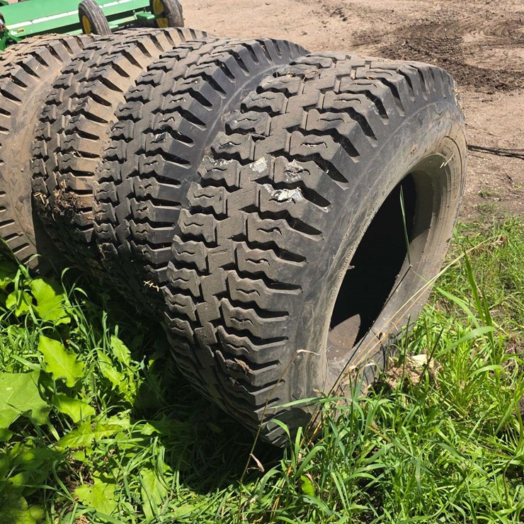 (4) 15-22.5 Goodyear Traction Road Lug Tires