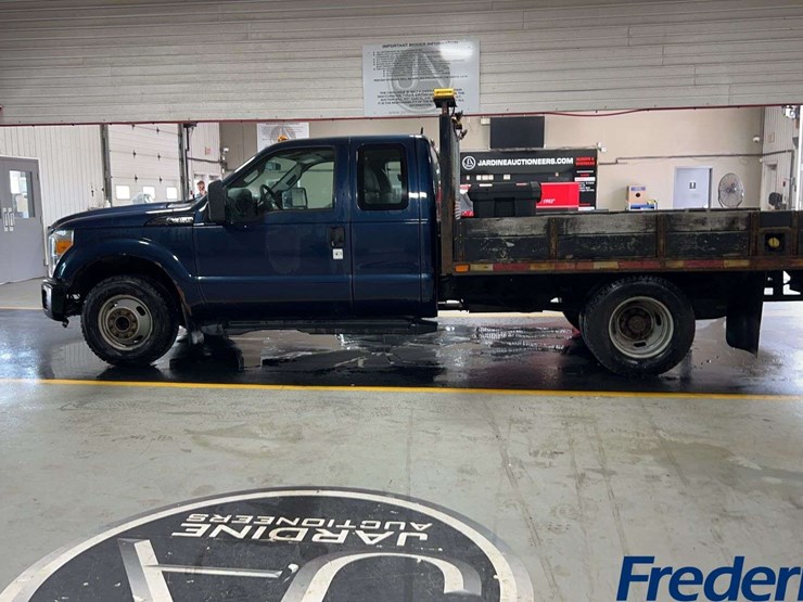 2014-ford-f350-image-2