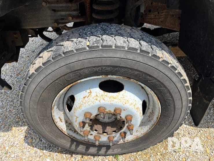2007-ford-f450-xl-image-19