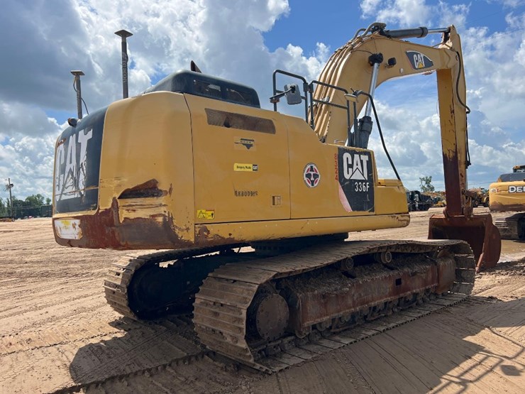 2015-caterpillar-336fl-image-4