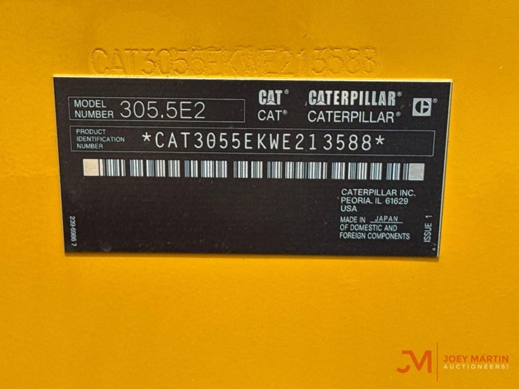 2021-caterpillar-305-image-22