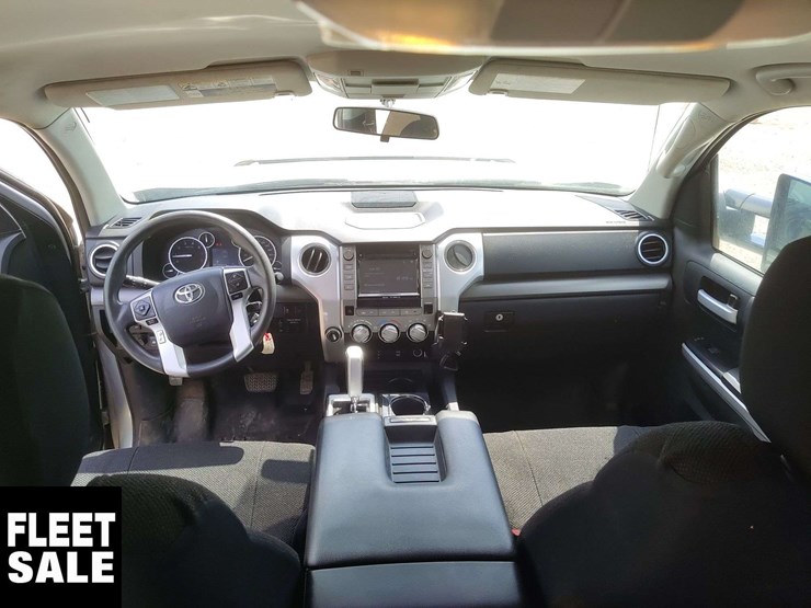 2017-toyota-tundra-image-9