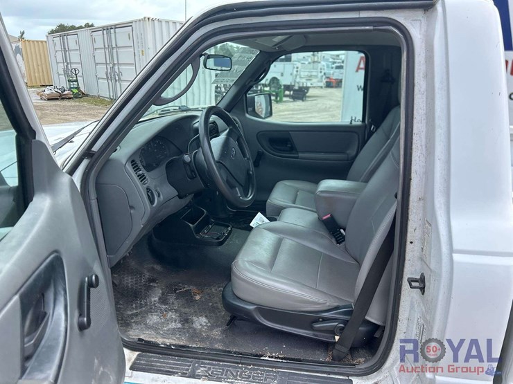 2011-ford-ranger-image-8