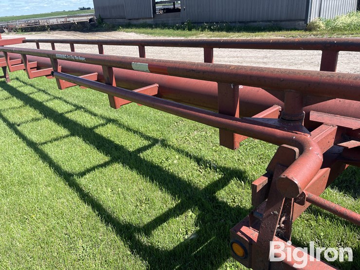 red-rhino-40'-gooseneck-hay-trailer-image-11