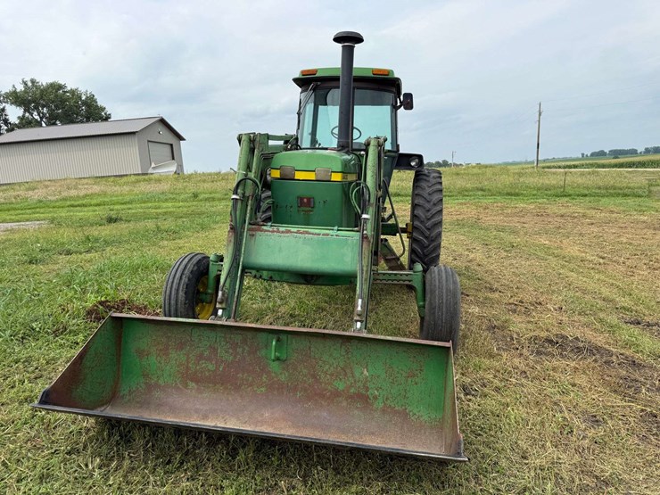 1977-john-deere-4430-image-27
