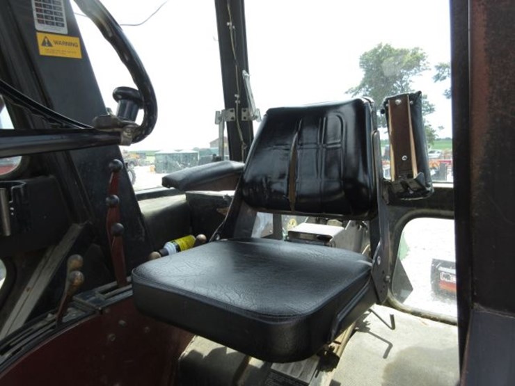1977-agco-allis-7060-image-17