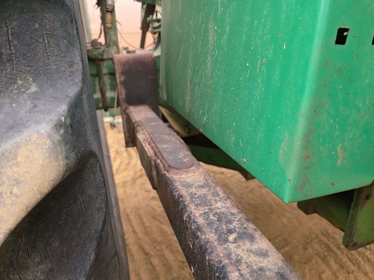 john-deere-4020-image-29