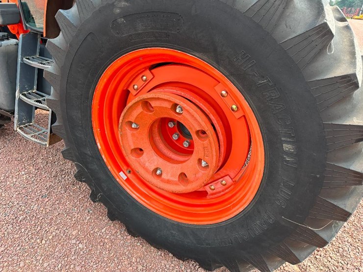 2015-kubota-m110gx-image-7