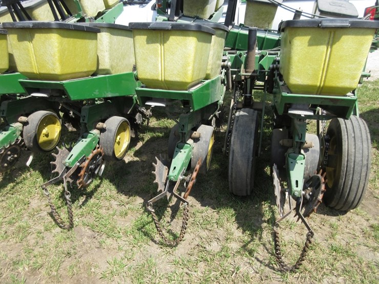 john-deere-7000-image-4