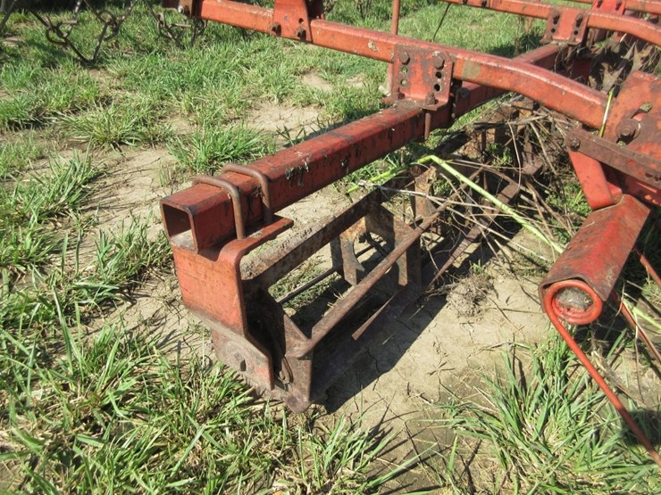 3-pt-rolling-basket-&-harrow-image-3