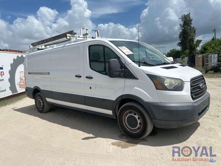 2015-ford-transit-image-2