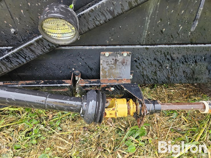 clarke-machine-930-9r30-corn-header-image-17