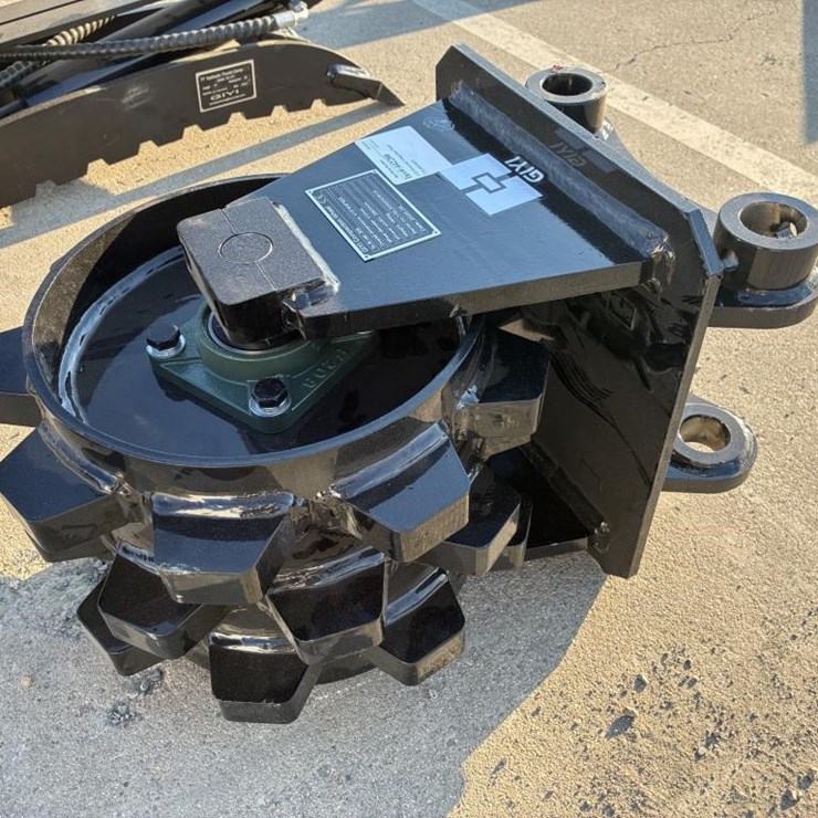 CATERPILLAR 305